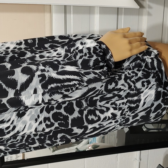 Cato Animal Print Cold Shoulder Dress or Tunic sz XL - Picture 3 of 7